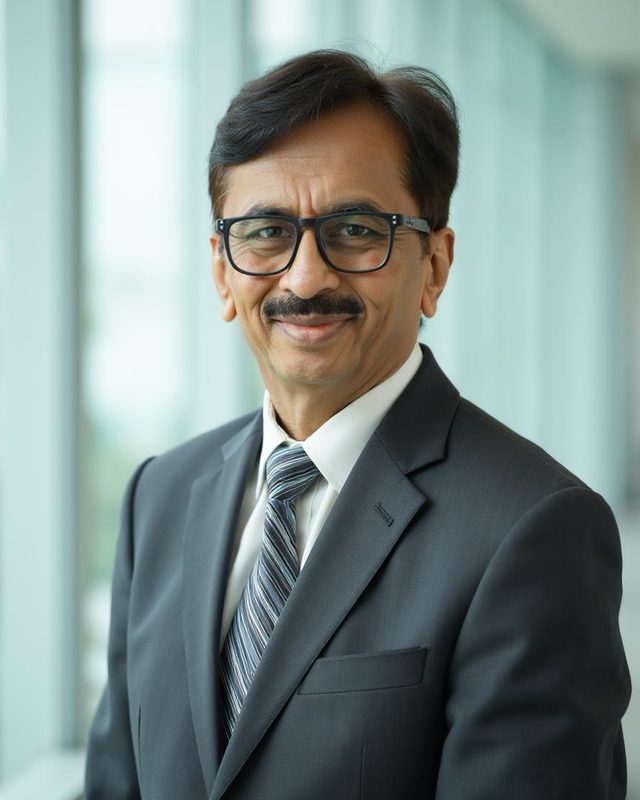 Dr. Anil Singhvi, MD