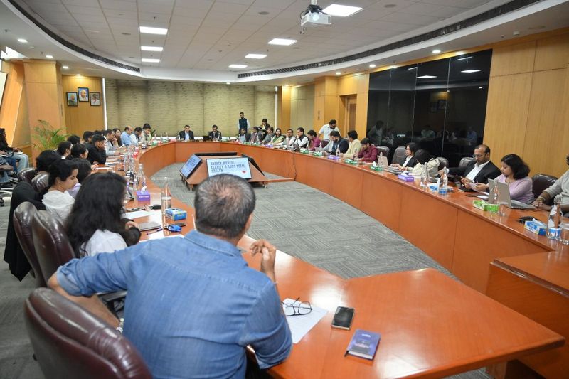 Audience at Dr. Singhvi's talk on improving energy and mental clarity, IICA Headquarters, Delhi